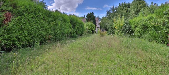 2 Schlafzimmer Haus in La Chapelle-Saint-Luc, France, Nr. 262716 2