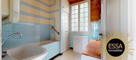 3 Schlafzimmer Haus in Viroflay, France, Nr. 331586 12