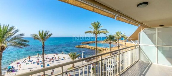 Apartamento de 4 dormitorios en Torrevieja, Spain No. 82018 2