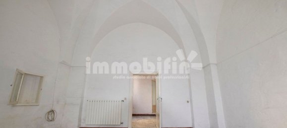Apartamento de 4 habitaciónes en Oria, Italy No. 42318 7