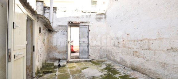 Apartamento de 4 habitaciónes en Oria, Italy No. 42318 14