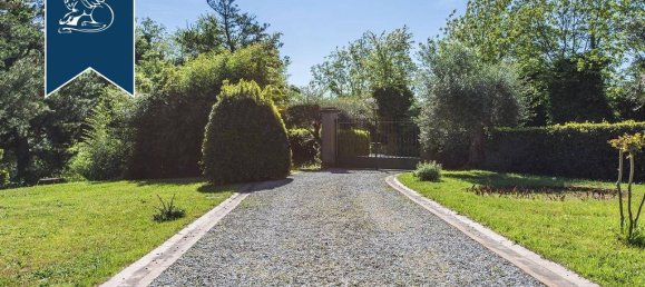 10 bedrooms Villa in Pisa, Italy No. 154472 7