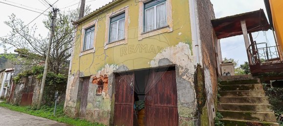 2 bedrooms House in Lousa, Portugal No. 13912 4