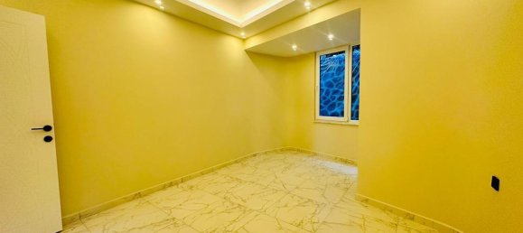 Квартира с 2 комнатами в Аланья, Турция № 11556 12