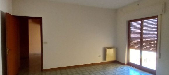 4 bedrooms Apartment in Marsala, Italy No. 376607 10