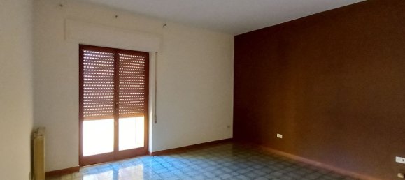 4 bedrooms Apartment in Marsala, Italy No. 376607 9