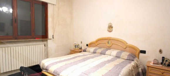 Apartamento de 7 divisões em Santa Maria a Monte, Italy N.º 22085 14