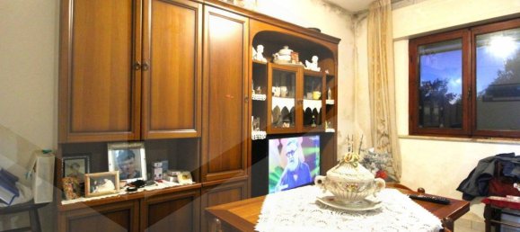 Apartamento de 7 divisões em Santa Maria a Monte, Italy N.º 22085 10