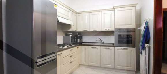 Apartamento de 7 divisões em Santa Maria a Monte, Italy N.º 22085 6