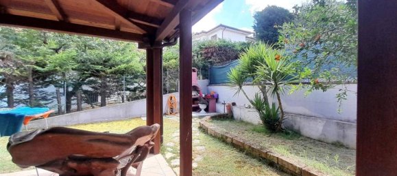 Дом с 4 комнатами в Монтескудо Монте Коломбо, Италия № 107346 24