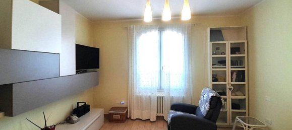 Дом с 4 комнатами в Монтескудо Монте Коломбо, Италия № 107346 19