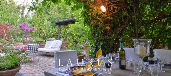 Casa de 20 habitaciónes en Castellina in Chianti, Italy No. 57570 12