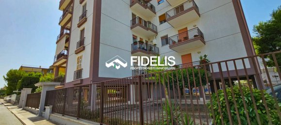 4 bedrooms Apartment in Andria, Italy No. 346972 4