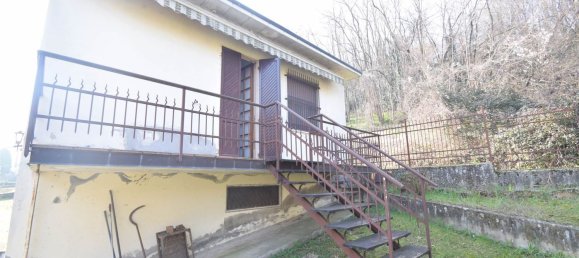 2 rooms House in Castell'Arquato, Italy No. 220066 3