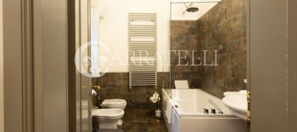 4 Schlafzimmer Wohnung in Florence, Italy, Nr. 195305 16