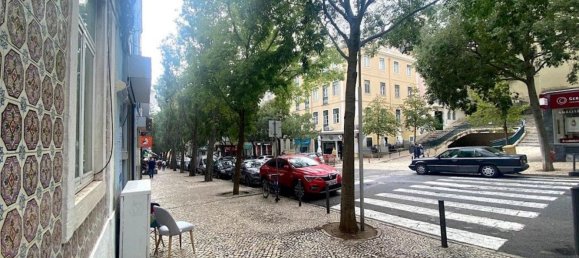 347m² Building in Lisbon, Portugal No. 137199 3