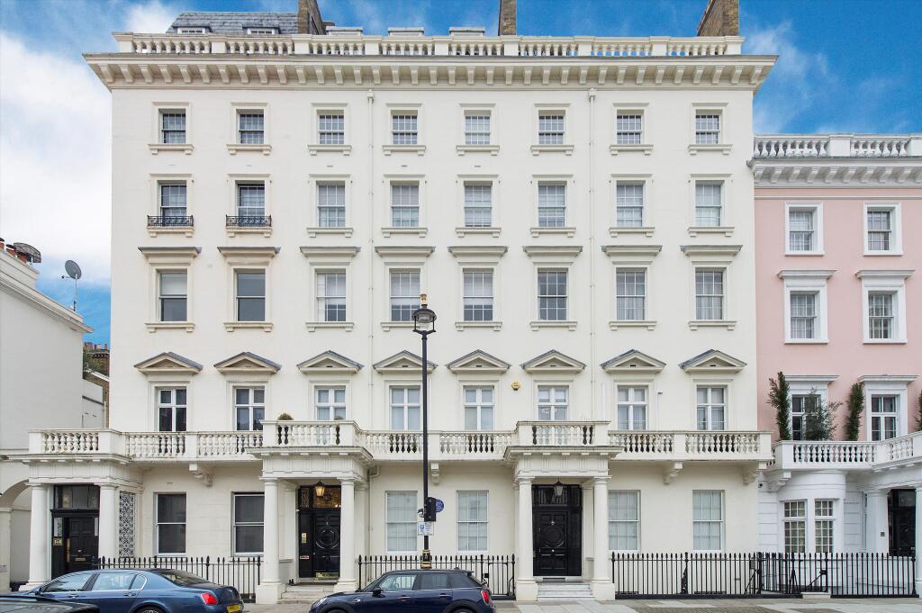 2 bedrooms Apartment in London, United Kingdom No. 6915