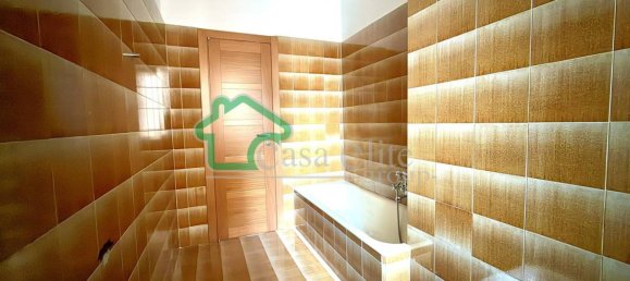 2 Schlafzimmer Wohnung in Lodi, Italy, Nr. 223967 23