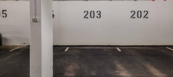 Garage in Favoriten, Austria No. 125426 2