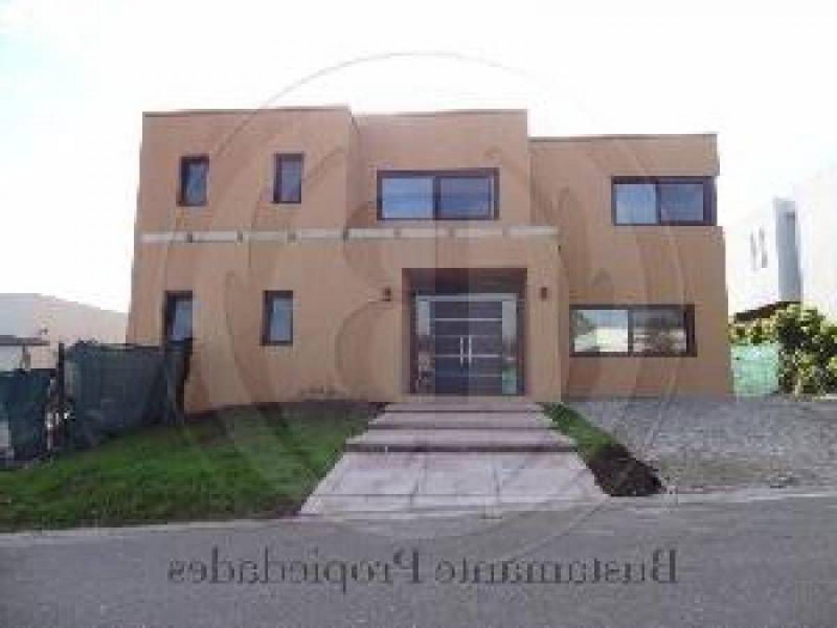 5 bedrooms House in Tigre, Argentina No. 58461