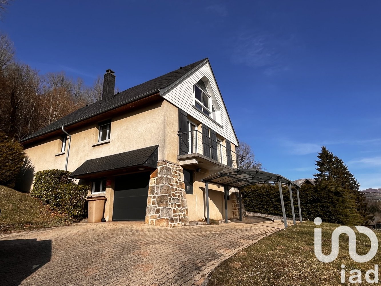 4 bedrooms House in Murat-le-Quaire, France No. 194113