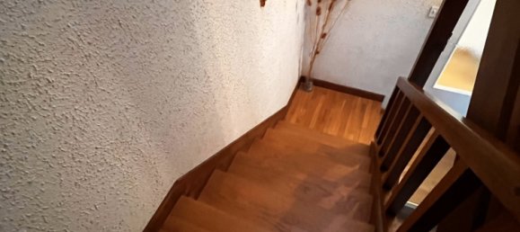 4 bedrooms House in Murat-le-Quaire, France No. 194113 45