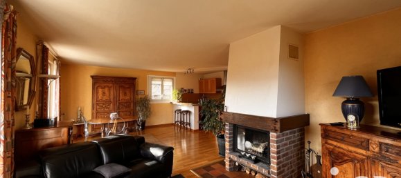 4 bedrooms House in Murat-le-Quaire, France No. 194113 16