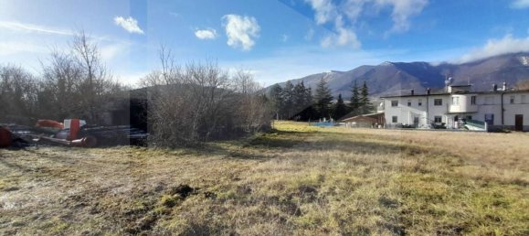 Земельный участок 2700м² в Кастель ди Сангро, Италия № 22055 3