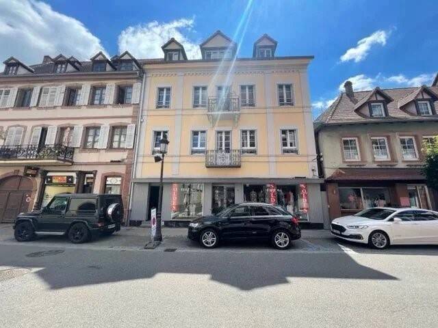 Bâtiment à Wissembourg, France 271m² No. 152615