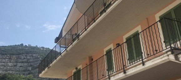 2 bedrooms Apartment in Monsummano Terme, Italy No. 690 10