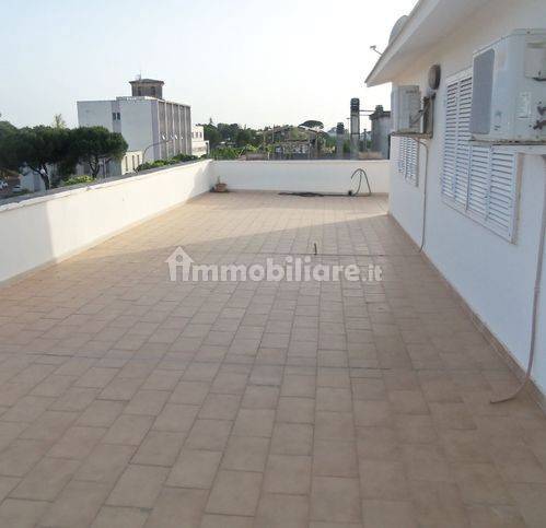 5 bedrooms Apartment in Lecce, Italy No. 237888