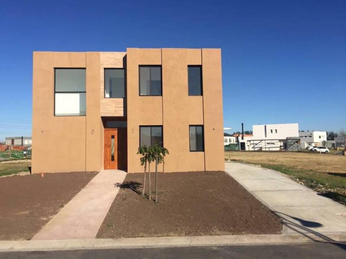 3 Schlafzimmer Haus in Tigre, Argentina, Nr. 61869