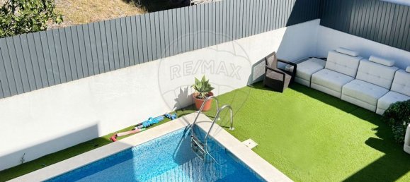 3 bedrooms House in Seixal, Portugal No. 188823 22