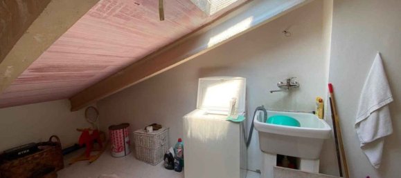 10 Schlafzimmer Haus in Castelnovo ne' Monti, Italy, Nr. 338264 21