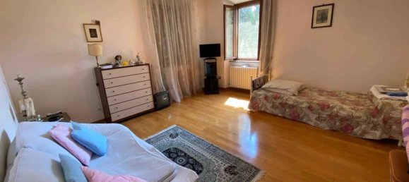 10 Schlafzimmer Haus in Castelnovo ne' Monti, Italy, Nr. 338264 10