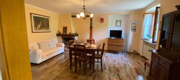 10 Schlafzimmer Haus in Castelnovo ne' Monti, Italy, Nr. 338264 2