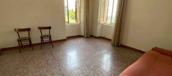 10 Schlafzimmer Haus in Castelnovo ne' Monti, Italy, Nr. 338264 32