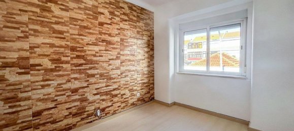 2 Schlafzimmer Wohnung in Barreiro, Portugal, Nr. 339357 9