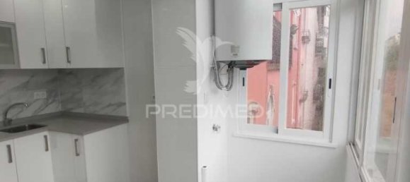 Квартира с 1 спальней в Лиссабон, Португалия № 154003 20