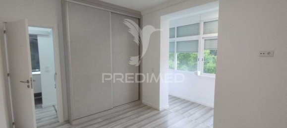 Квартира с 1 спальней в Лиссабон, Португалия № 154003 2