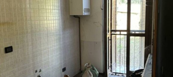 2 rooms Apartment in Bonate Sopra, Italy No. 184275 10