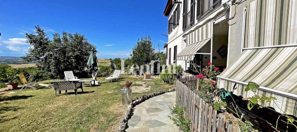 2 bedrooms Villa in Lu e Cuccaro Monferrato, Italy No. 299614 3