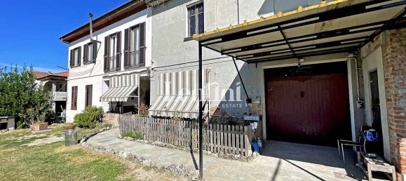 2 bedrooms Villa in Lu e Cuccaro Monferrato, Italy No. 299614 27