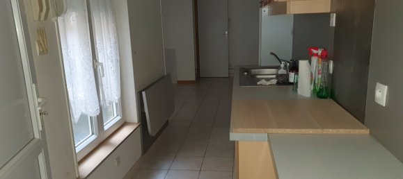 Edificio en Charleville-Mezieres, France 550 m² No. 38484 18