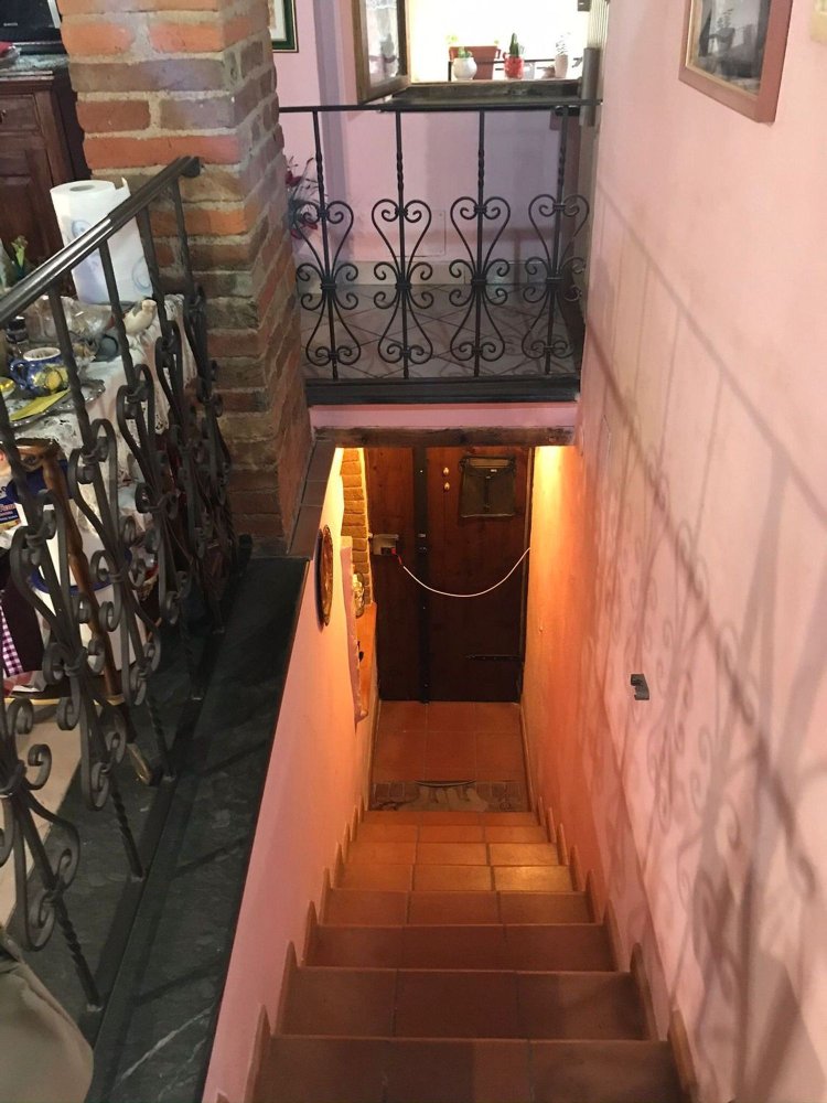 5-salle Appartement à Peccioli, Italy No. 103023