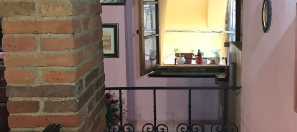 5-salle Appartement à Peccioli, Italy No. 103023 11