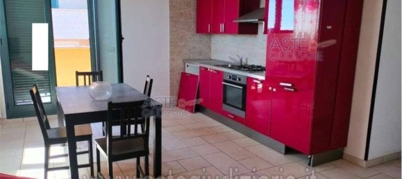 2 bedrooms Apartment in Città Sant'Angelo, Italy No. 271352 5