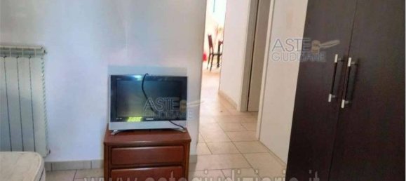 2 bedrooms Apartment in Città Sant'Angelo, Italy No. 271352 2