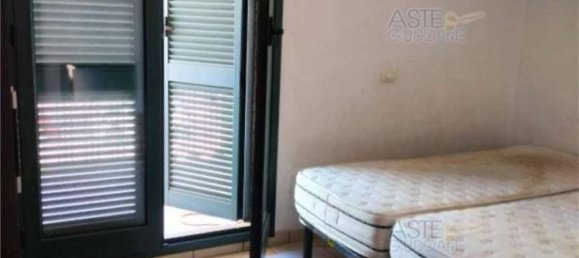2 bedrooms Apartment in Città Sant'Angelo, Italy No. 271352 7