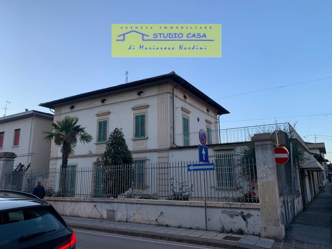 Вилла с 4 комнатами в Санта Кроче суль Арно, Италия № 251215